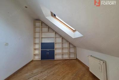 Casă cu Canalizare în Aradul Nou - 8