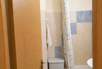 Apartament cu 4 camere decomandat în Sebastian - 3