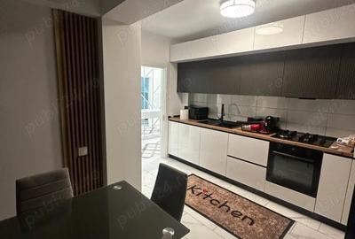 Apartament cu 3 camere decomandat în Teilor - 2