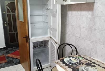 Apartament cu 3 camere decomandat în Central - 4