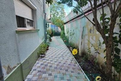 Apartament 3 Camere în Vilă, Zona Centrală - 2