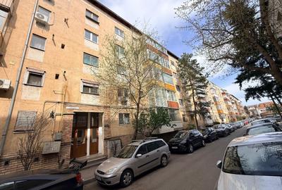 Apartament cu 3 camere decomandat, mobilat în Complex Studențesc - 24