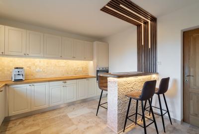 Casă individuală cu 7 camere cu Garaj în Brănești - 25