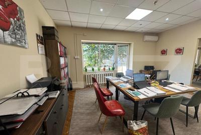 Apartament 3 camere, 223.40 mp, zona Titulescu - 7