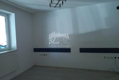 Centru /Bdul Mamaia - Casa 4 camere - 13