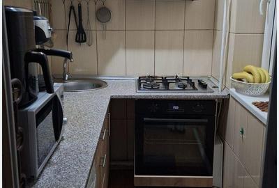 Apartament cu 2 camere semidecomandat în Valea Rosie