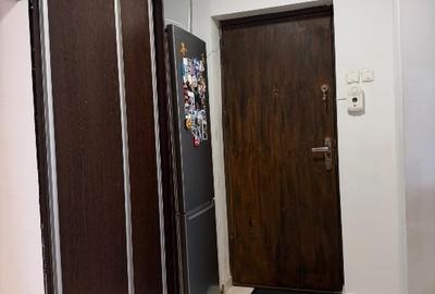 Apartament cu 3 camere decomandat, mobilat în Drumul Taberei - 10