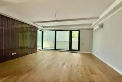 Apartament cu 4 camere decomandat în Unirii