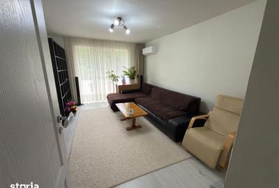 Apartament cu 4 camere decomandat în Periferie - 2