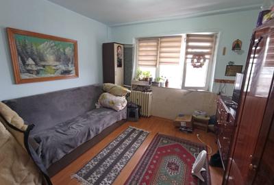 Garsonieră decomandată, mobilată în Baza 3 - 1