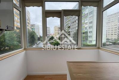 Apartament cu 3 camere semidecomandat, mobilat în Hipodrom 3 - 9