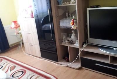Apartament cu 2 camere decomandat, mobilat în Frumoasa