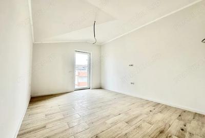 Apartament cu 4 camere decomandat în Giroc - 2