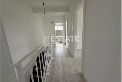 Duplex cu 4 camere cu Canalizare în Moșnița Nouă - 2