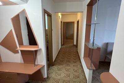 Apartament cu 3 camere în Central - 5