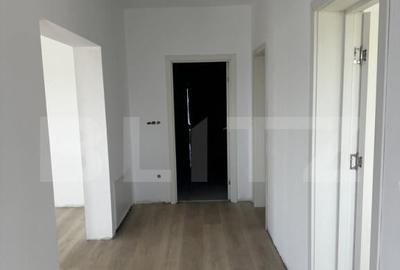 Casa de vanzare, cu 3 camere,138 mp, zona Amati - 1