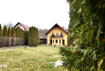 Casă cu 6 camere cu Teren 1629 Mp în Plopu - 19