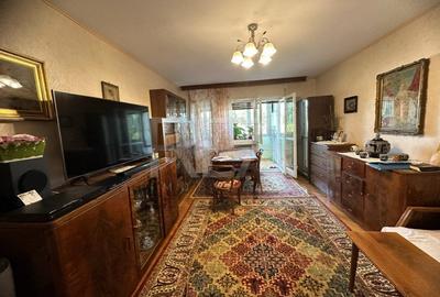 3 Camere  Bloc reabilitat Herastrau