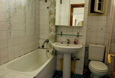 Apartament cu 4 camere decomandat în Titulescu - 14