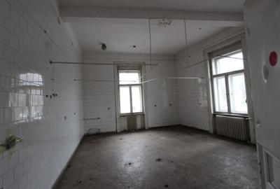 Birou, de 1,350 mp, în Ultracentral - 9