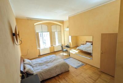 Inchiriez apartament 3 camere, 120mp, centru Timisoara - 1