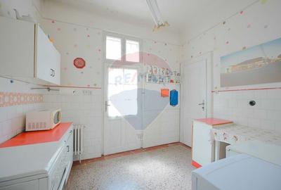 Casa evreiasca interbelica, singur in curte, de vanzare, Ultracentral - 11
