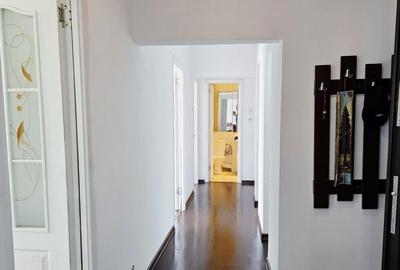 Apartament cu 3 camere decomandat în Bucur Obor - 6