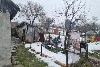 Casă cu 4 camere cu Teren 3393 Mp în Aghireșu - 1