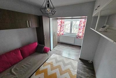 Apartament 3 camere decomandate zona Casa de Cultura - 5