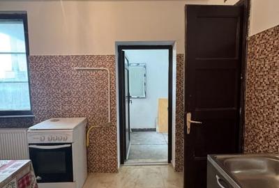 Apartament cu 2 camere semidecomandat, mobilat în P-ța Romană - 4