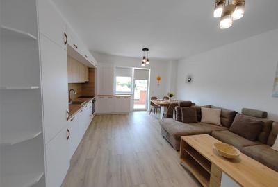 Apartament cu 3 camere semidecomandat, mobilat în Industrial Vest - 2