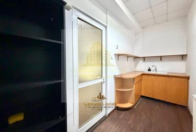 Spațiu comercial, de 106 mp, în Central - 12