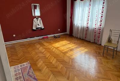 Casă cu 4 camere în Central - 5