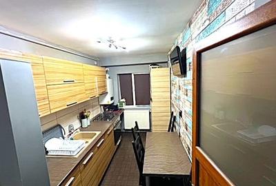 Apartament ETAJ 2 cu 3 camere complet renovat si utilat LA CHEIE Apartament ETAJ 2 cu 3 camere complet renovat si utilat LA CHEIE - 5