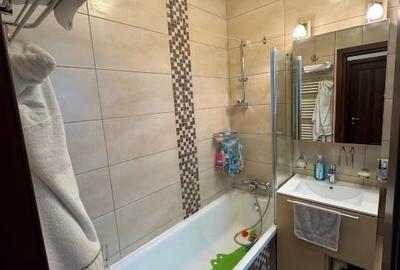 Apartament 3 camere complet utilat/mobilat Decebal/Alba Iulia + 2 locuri parcare - 12