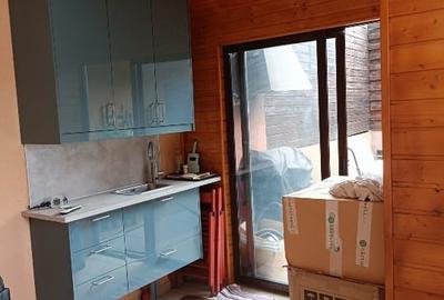 Casă individuală cu 4 camere cu Teren 215 Mp în Central - 1