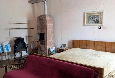 Casă cu 3 camere în Ciacova - 2