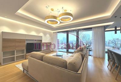 Apartament cu 4 camere decomandat în Primăverii