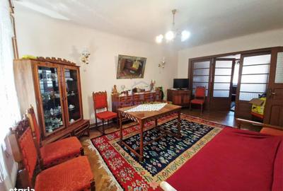 Casă cu 4 camere în Ungureni - 19