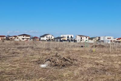 Teren Construcții intravilan de 500 mp, în Km 5 - 8