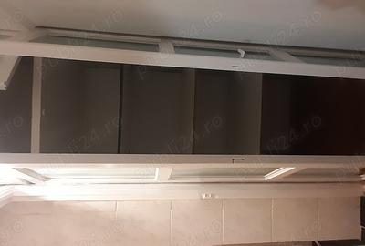 Vand garsoniera in zona decebal la etajul 1 - 3