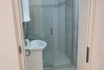 Apartament cu 4 camere decomandat în Telegrafului - 1