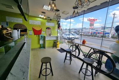 VAND AFACERE GRILL AND SHAORMA( LA DOI BULLDOGI) - 1