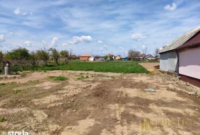 Teren de 1410 mp, în Girișu de Criș - 2