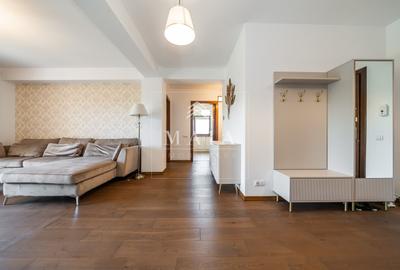 Apartament cu 3 camere decomandat în Sub Arini - 2