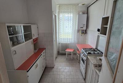 Apartament cu 2 camere decomandat în Central - 2