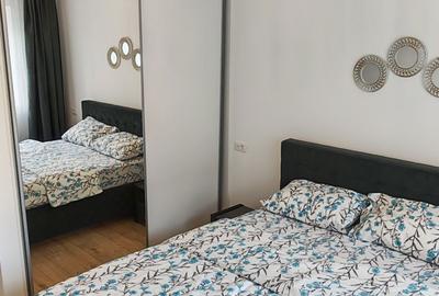 Apartament cu 2 camere semidecomandat în Tractorul - 3