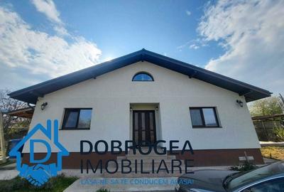 Casă individuală cu 3 camere în Mineri