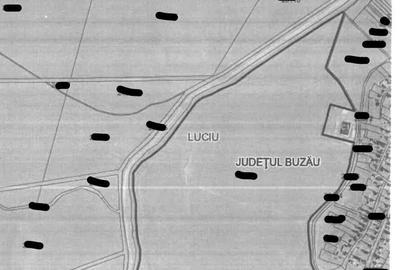 Teren de 407492 mp, în Luciu - 1