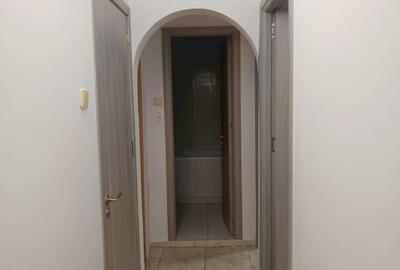 Inchiriere - Apartament 3  Camere - Teiul Doamnei - Posta - Parc Tei - 7